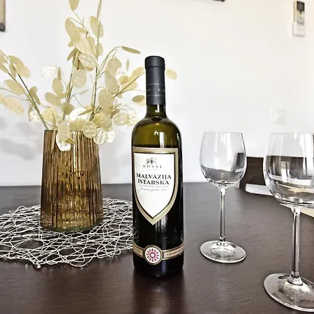 Tomic * Poreč